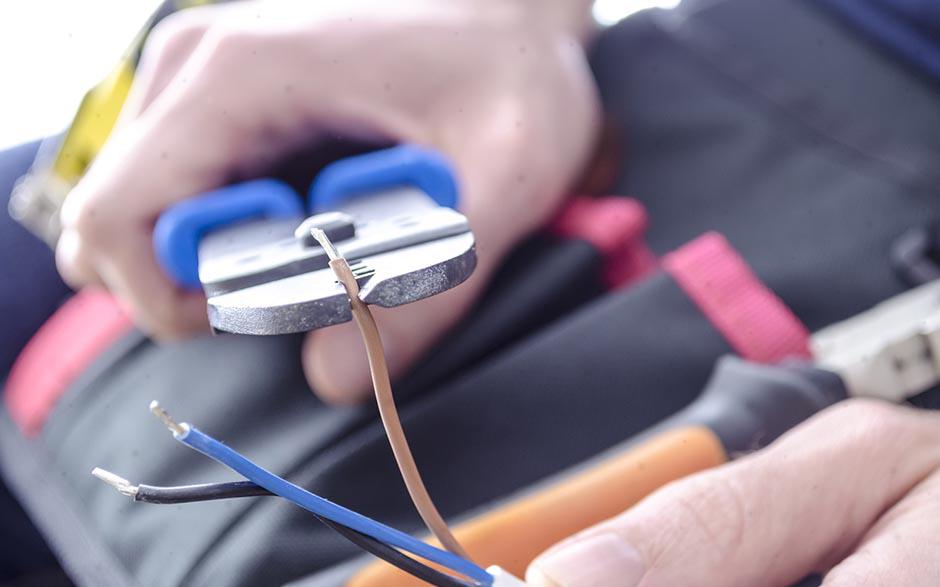 taux horaire électricien Massy